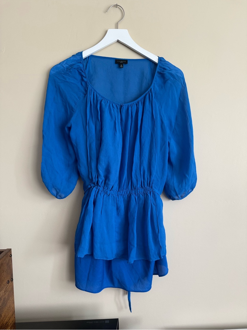 Talbots 100% Silk Blue Blouse With Camisole Size 6 Petite